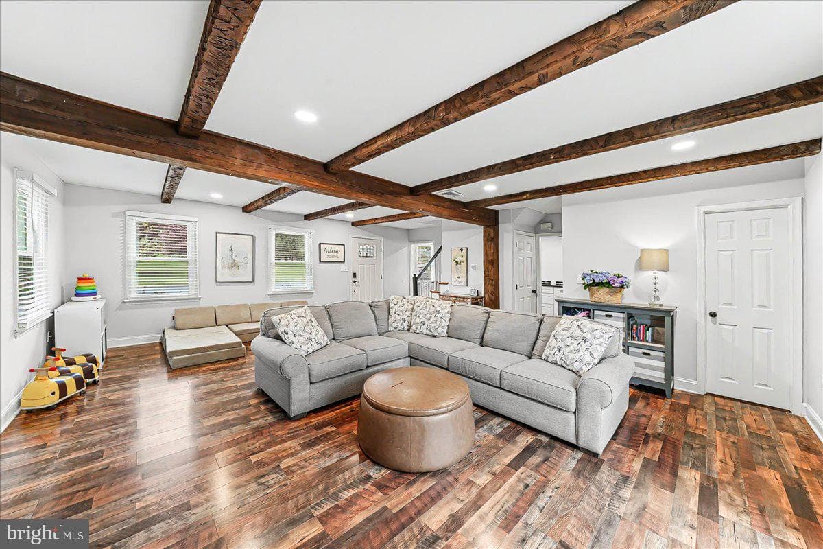 772 Hunters Run Road photo 12