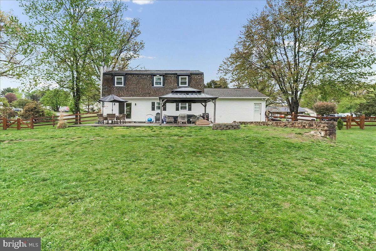 772 Hunters Run Road photo 3