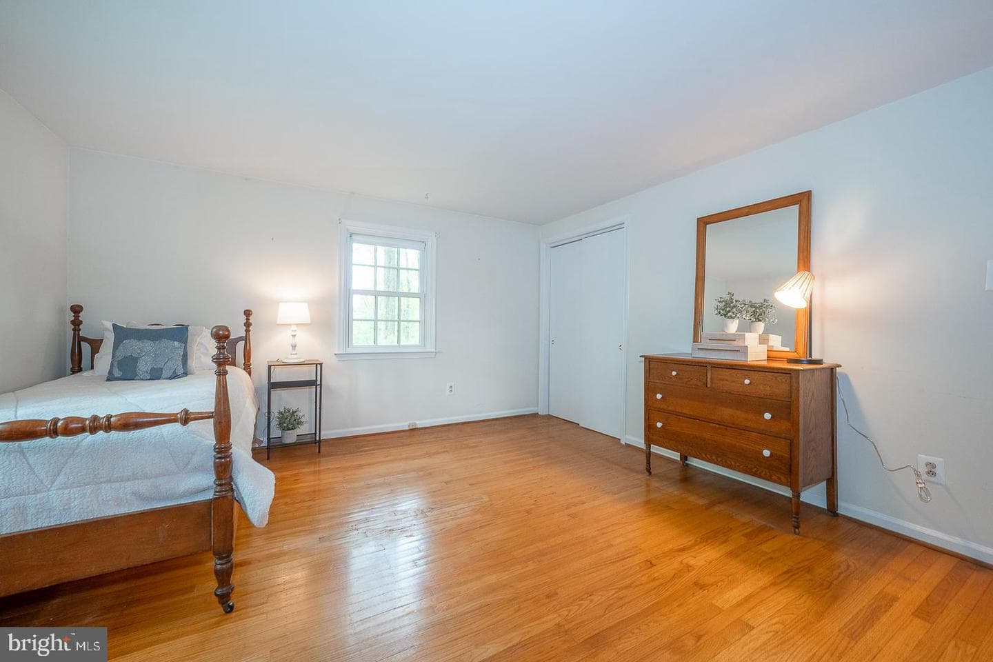 6 Quarterwood Road photo 38