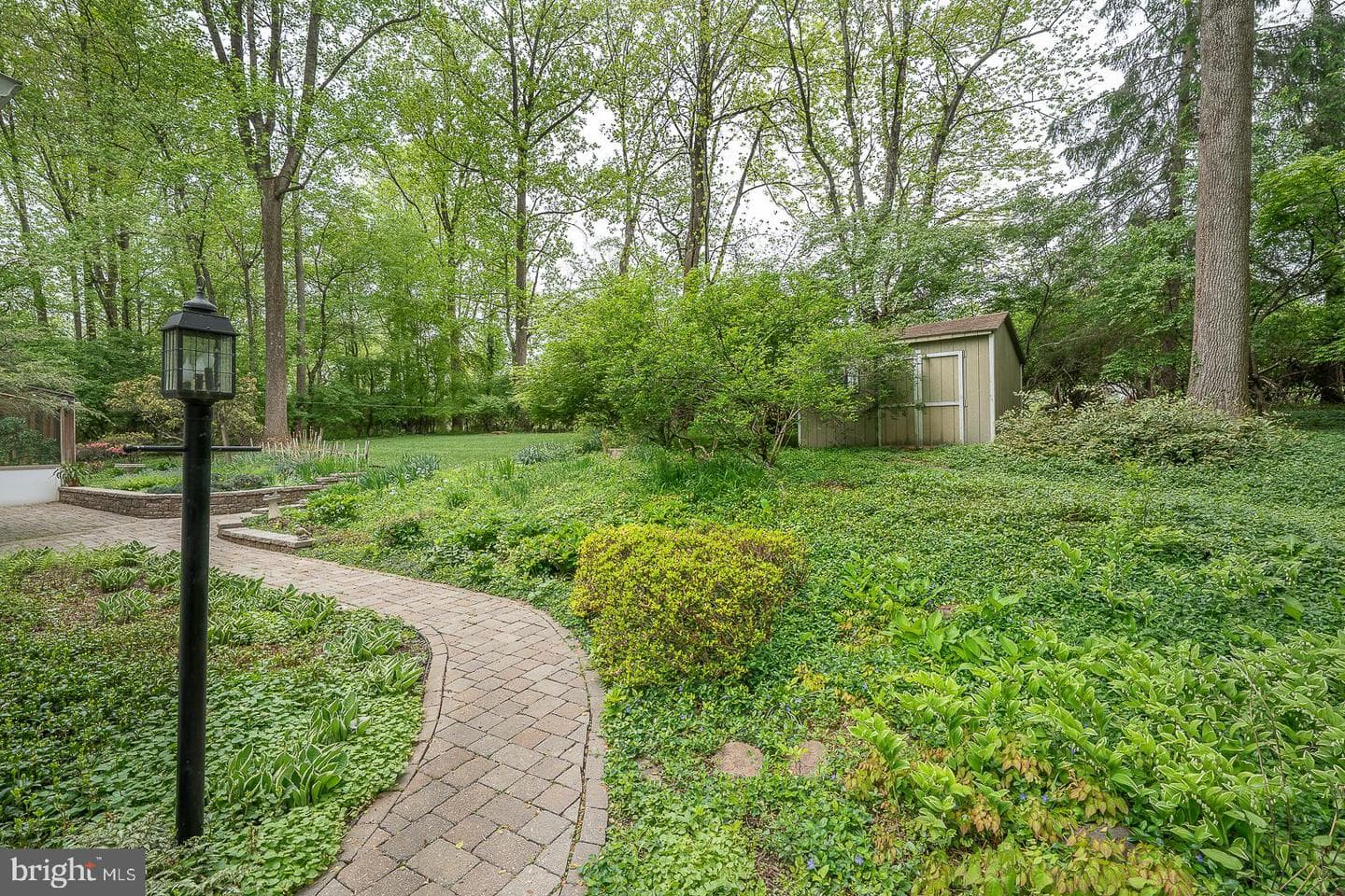 6 Quarterwood Road photo 57