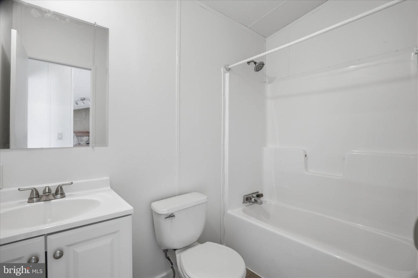 216 Michael Road photo 19