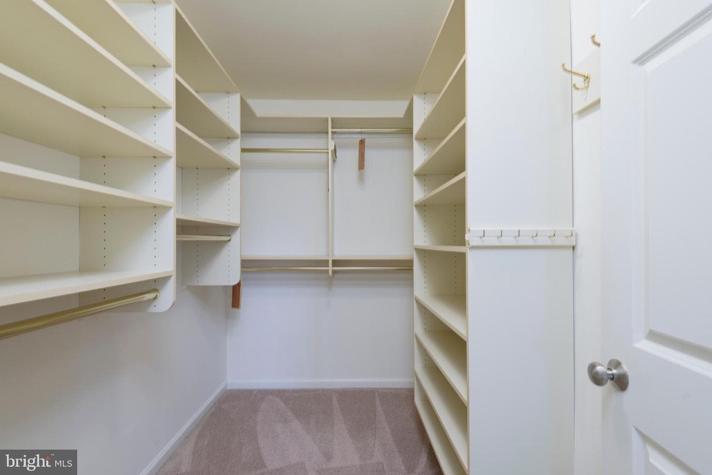 228 Cherry Lane photo 17