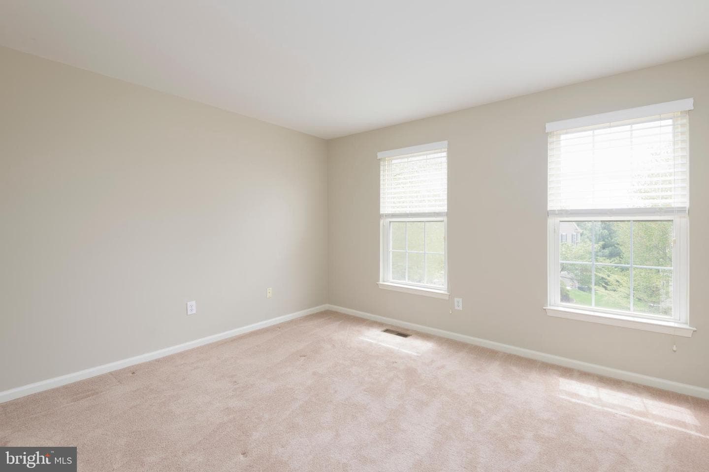 228 Cherry Lane photo 22
