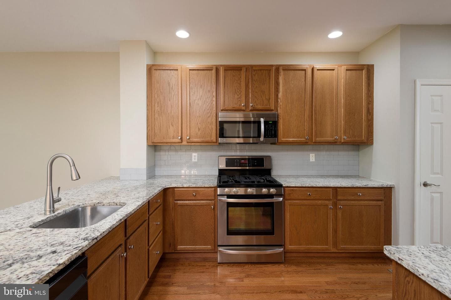 228 Cherry Lane photo 4