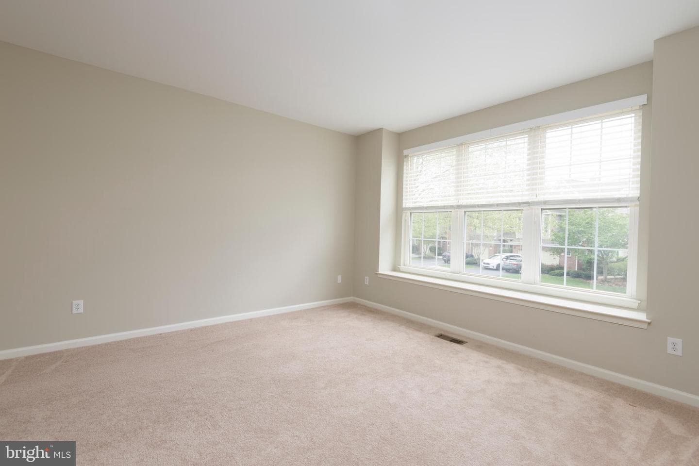 228 Cherry Lane photo 9