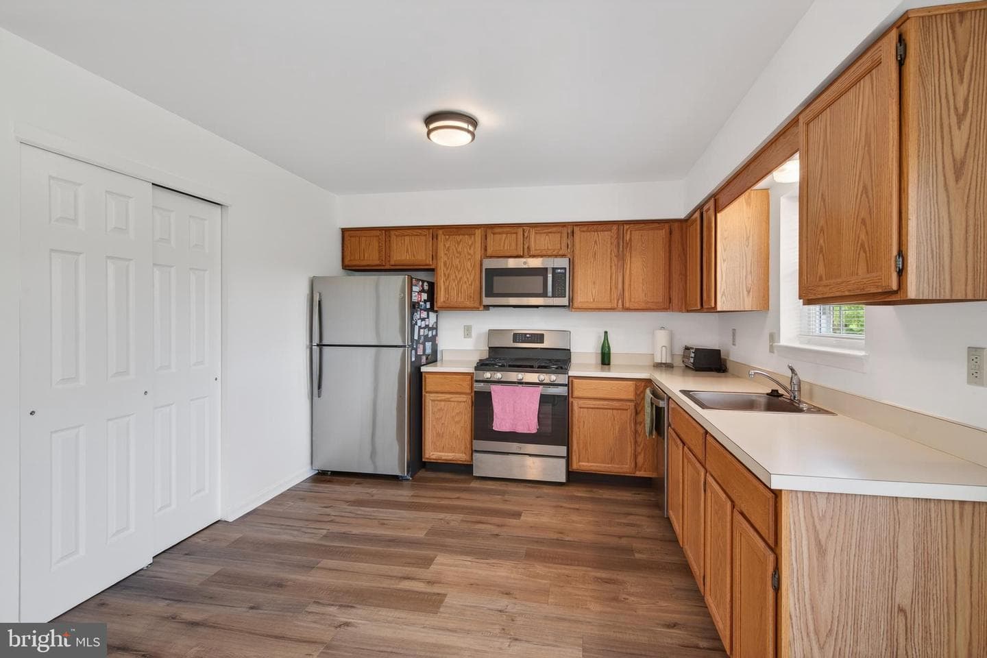 122 Longford Road photo 10
