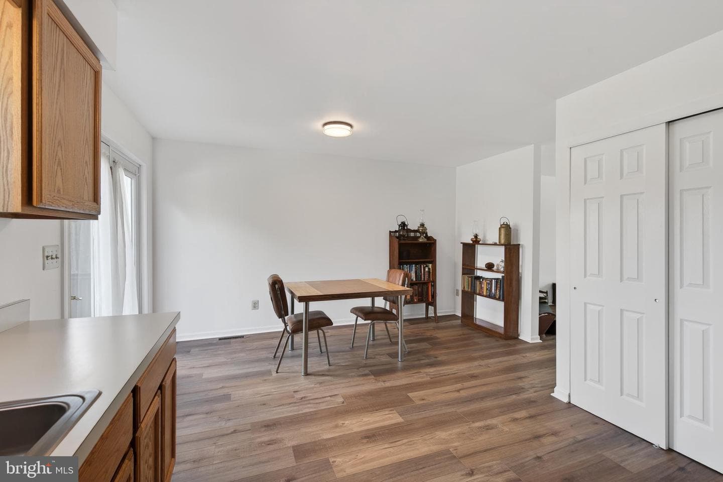 122 Longford Road photo 12
