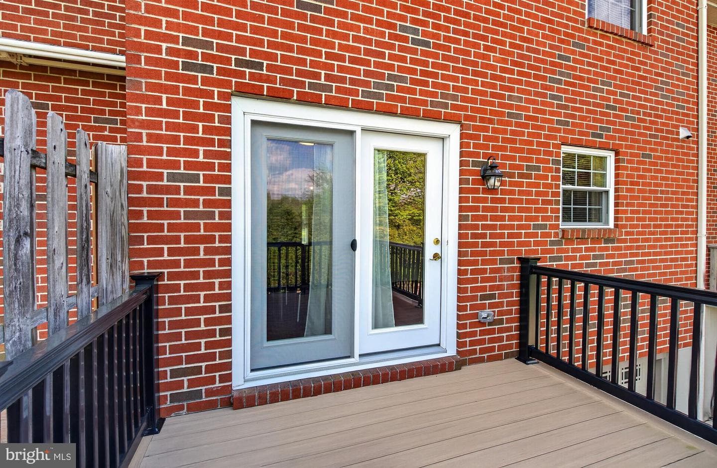 122 Longford Road photo 30