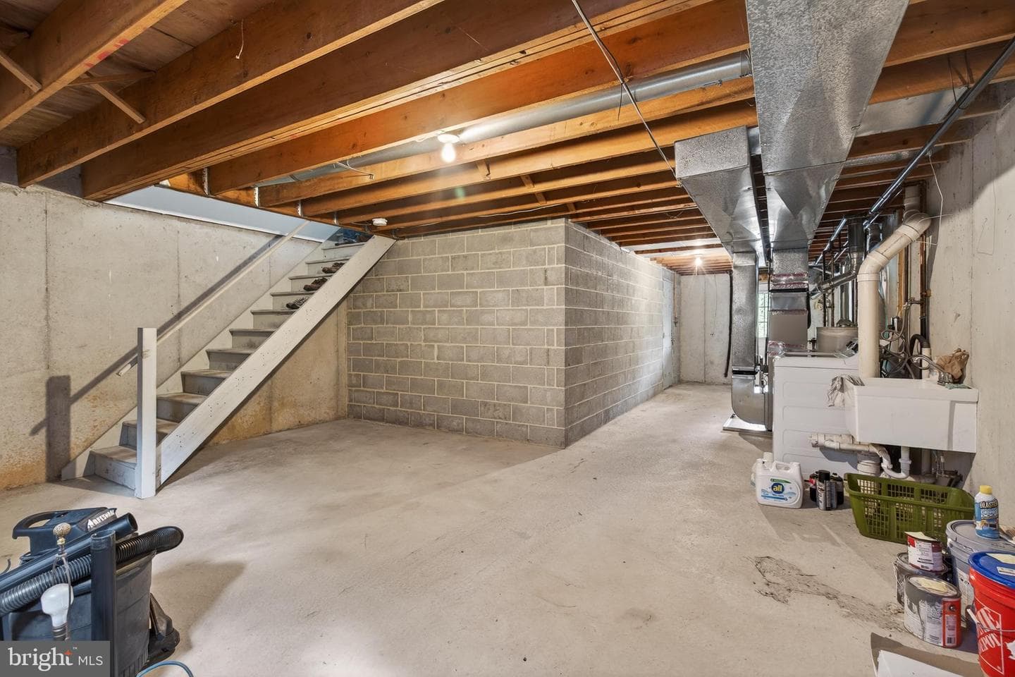 122 Longford Road photo 31