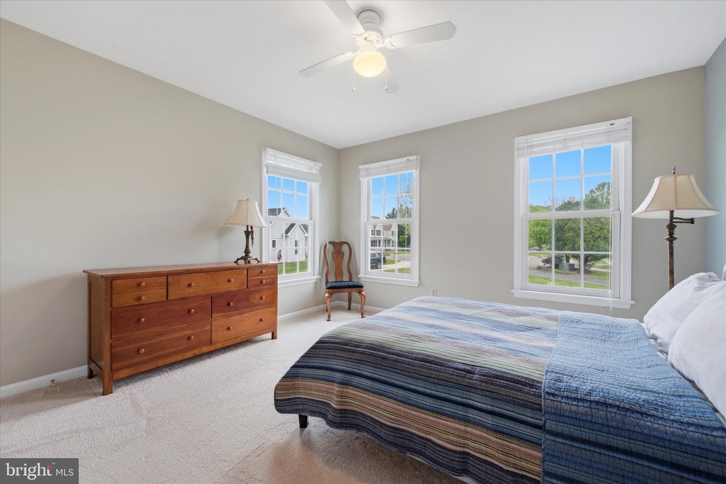 1623 Saint Peters Way photo 34