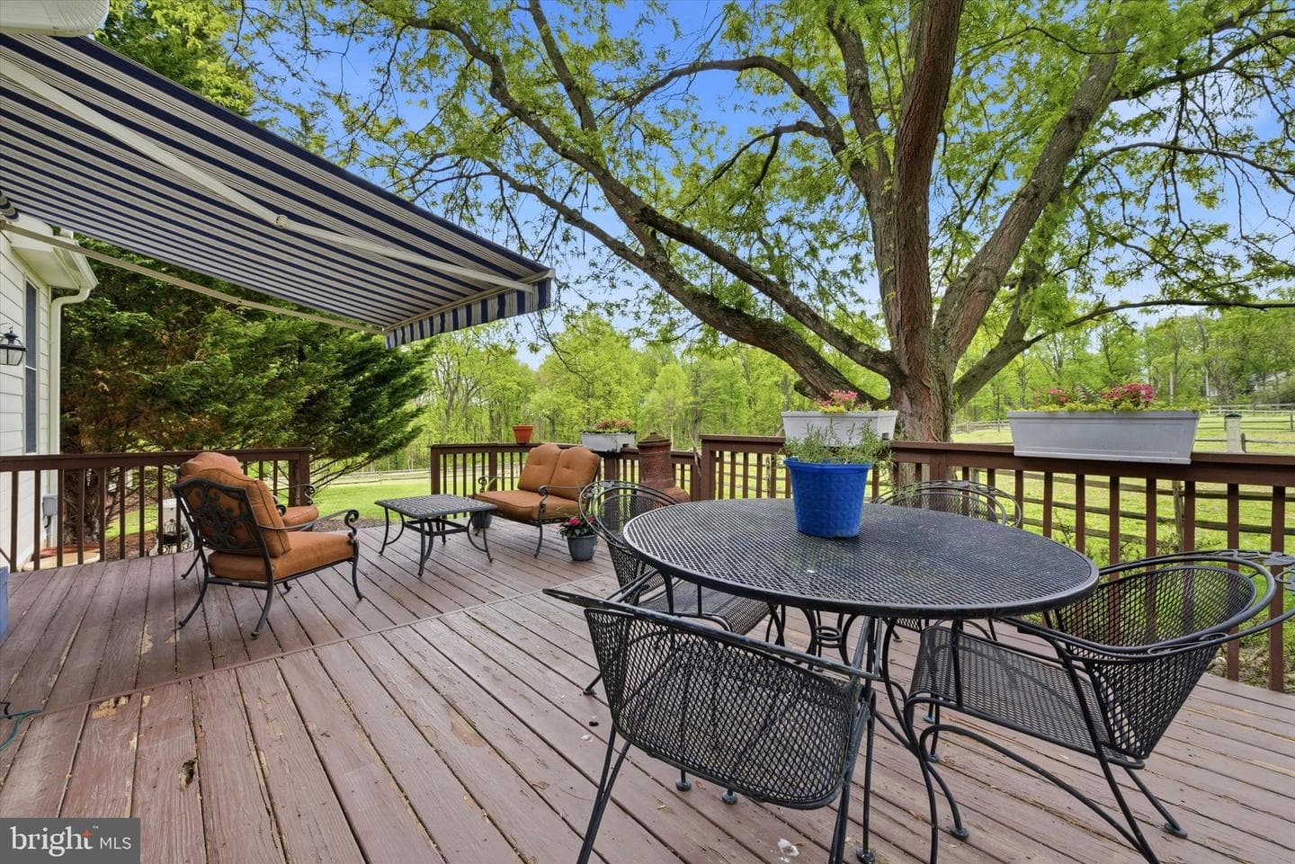 1623 Saint Peters Way photo 42