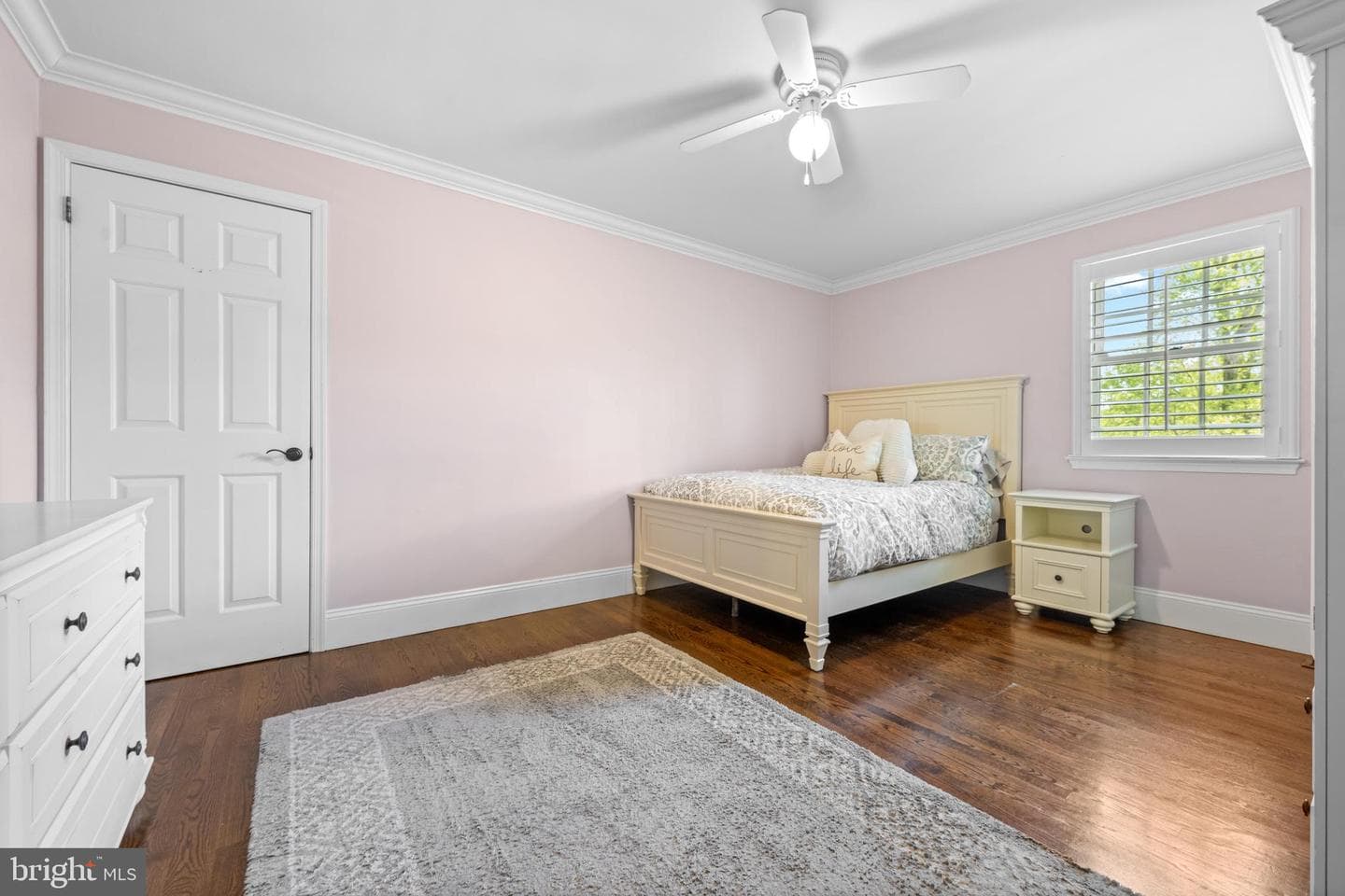 1064 Beaumont Road photo 27