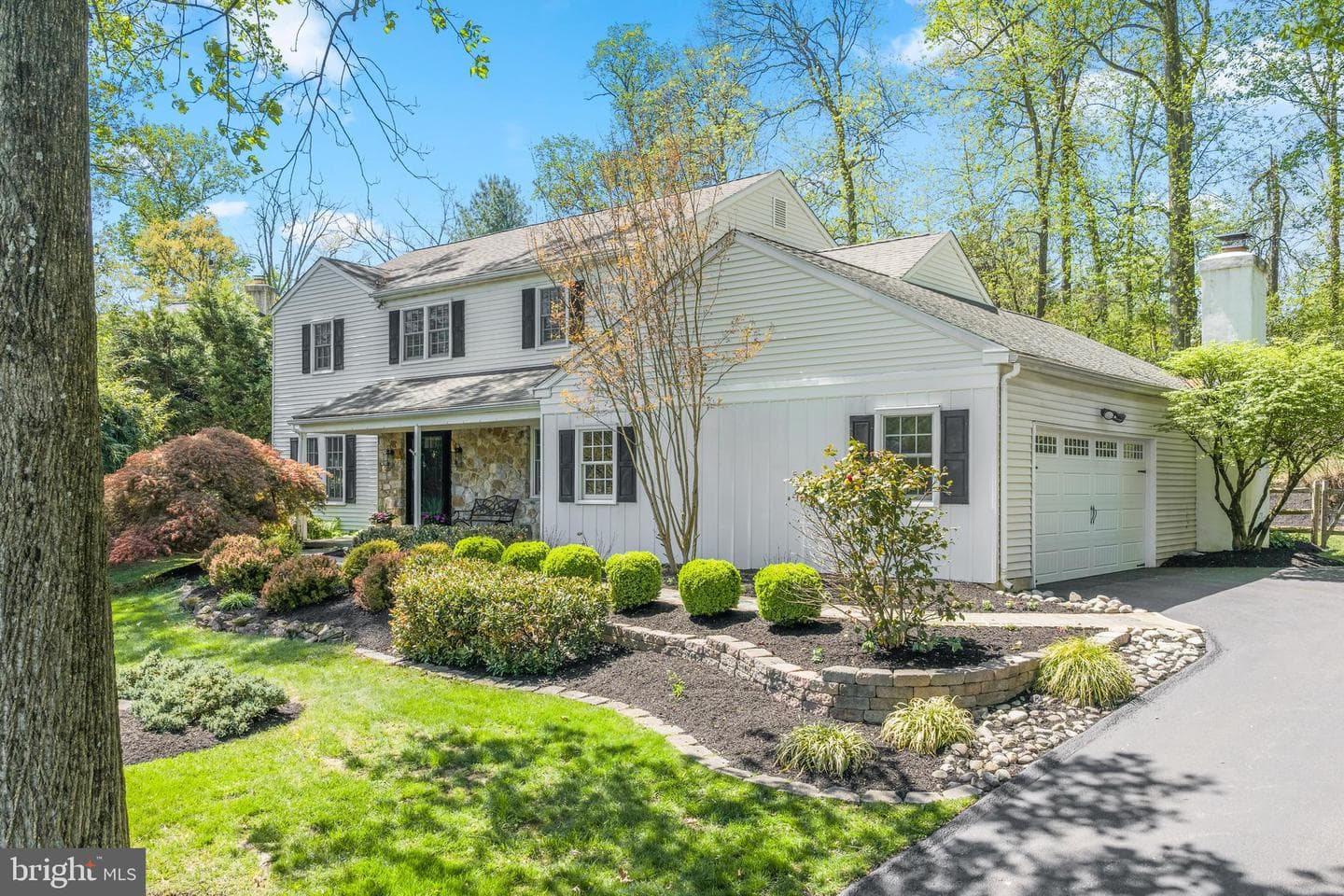 1064 Beaumont Road photo 39