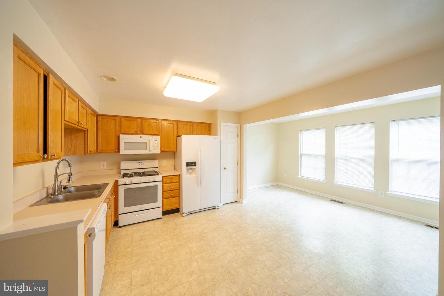 990 Fernhill Road #105 photo 18