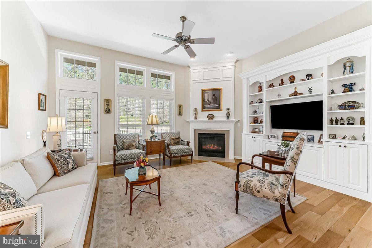 131 Violet Drive photo 16