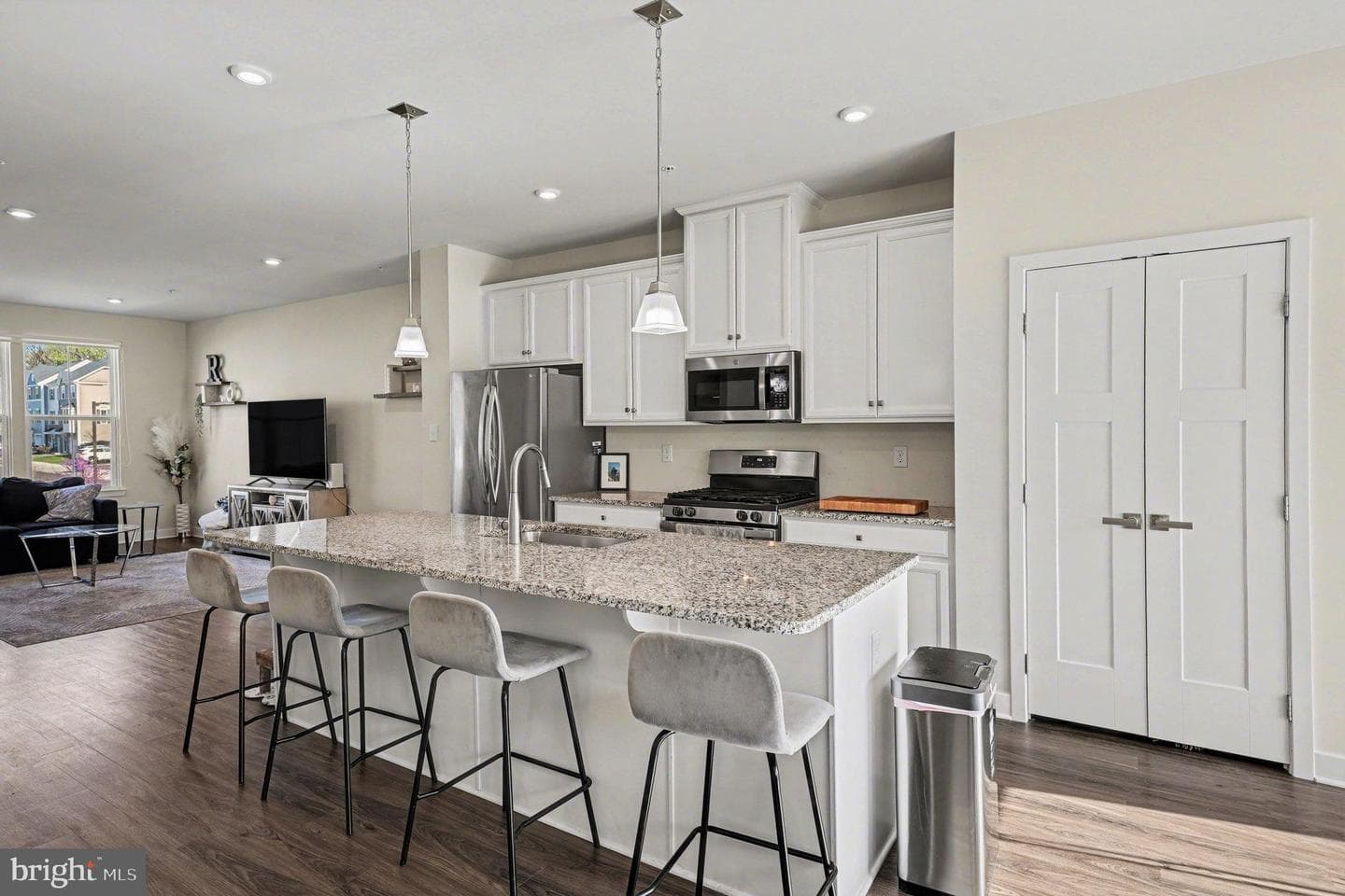 211 Sugar Maple Square photo 7