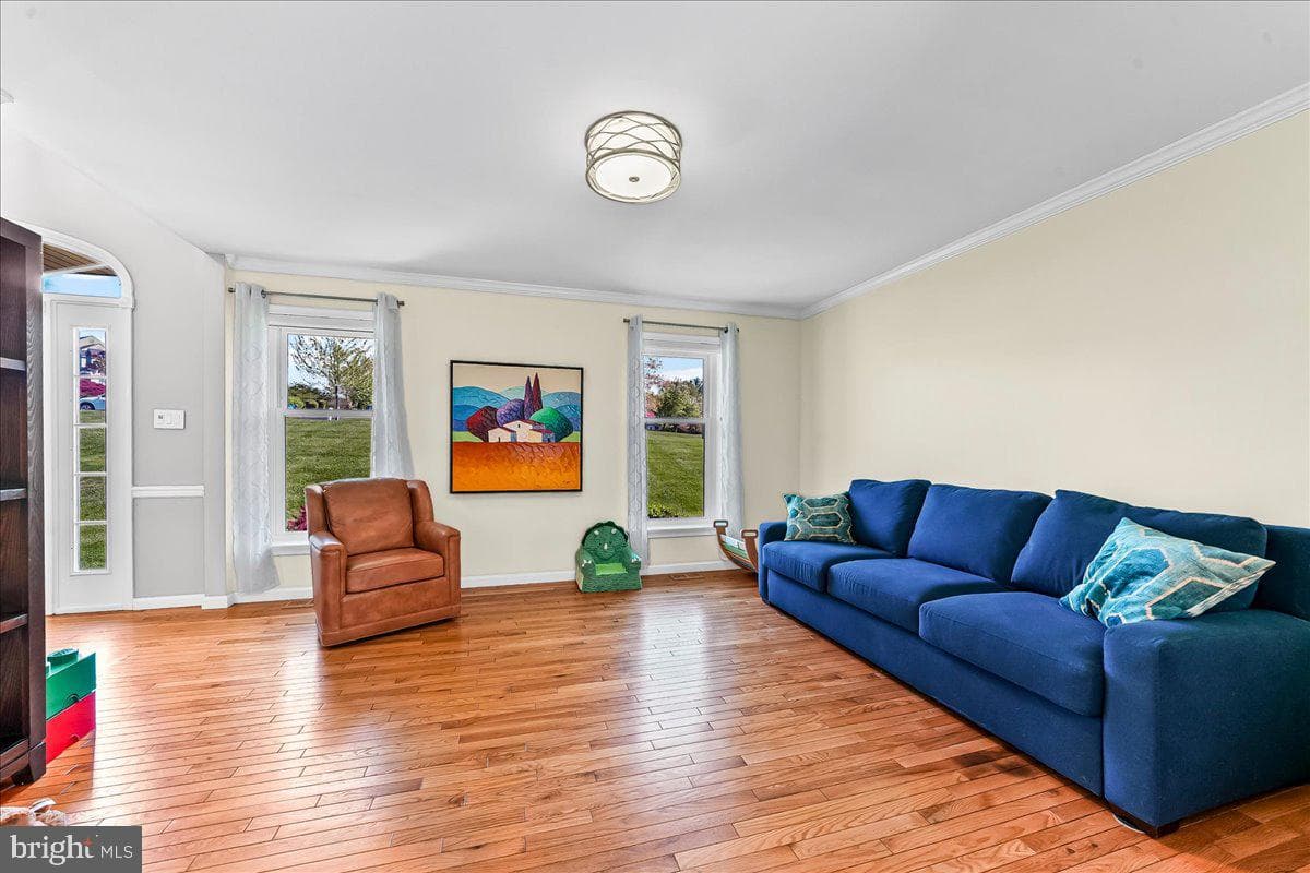 407 Valley Drive photo 5