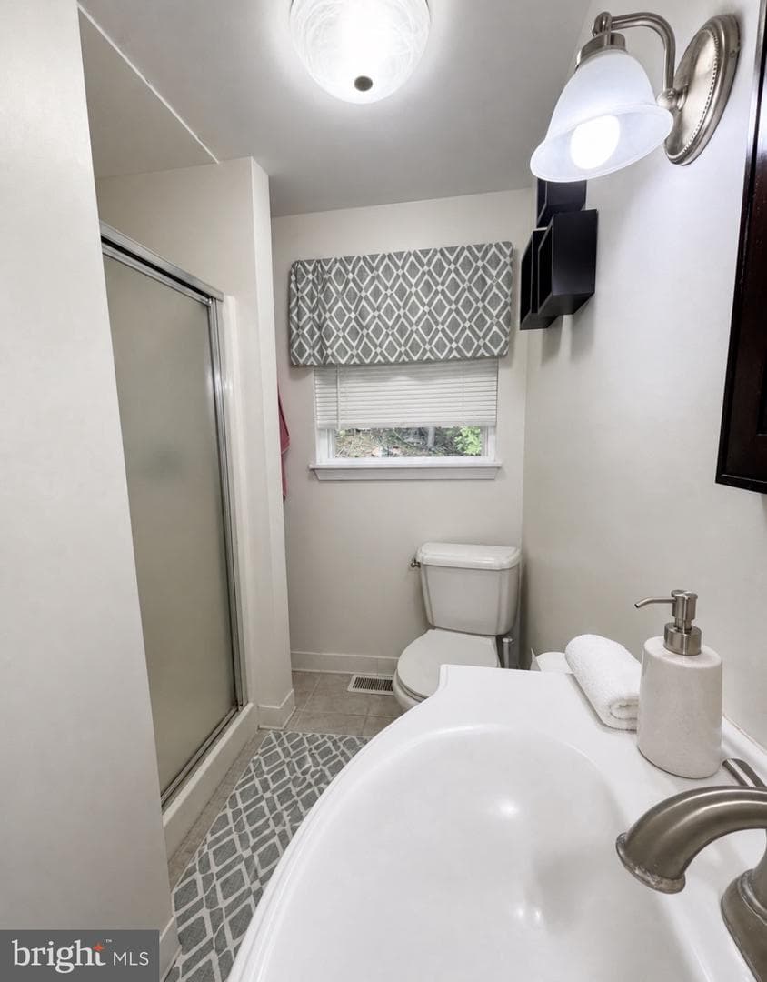 10 Jacqueline Drive photo 23