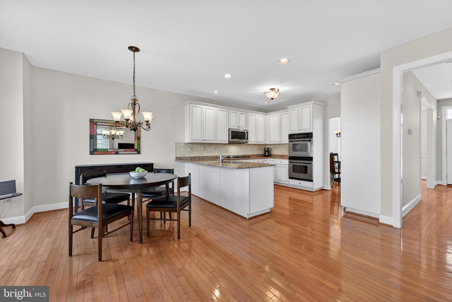 6 Landon Way photo 12