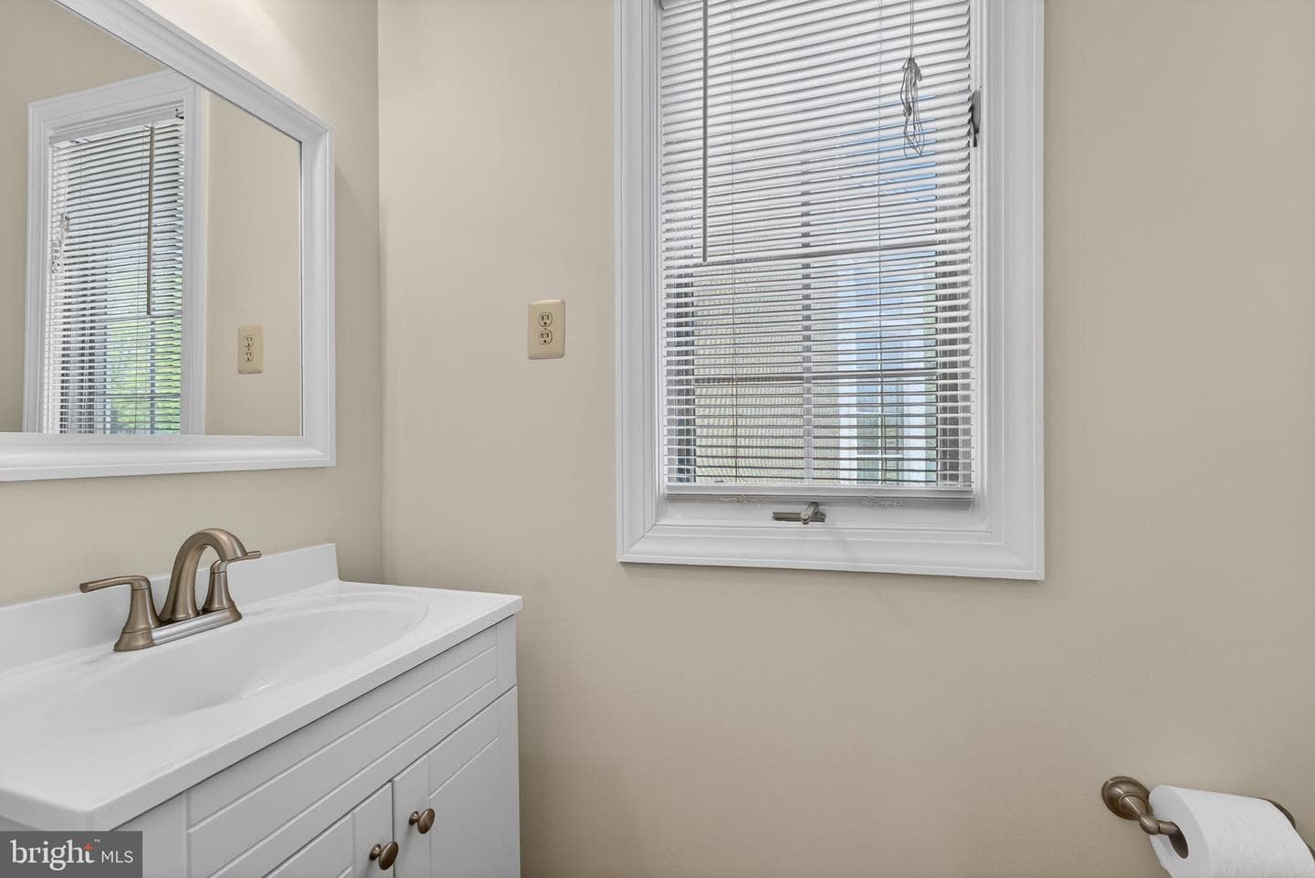 6 Landon Way photo 16