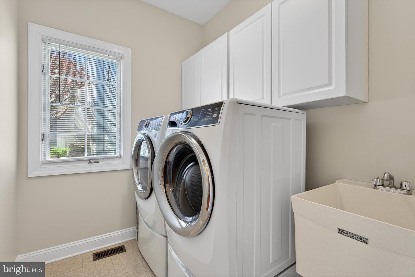 6 Landon Way photo 17