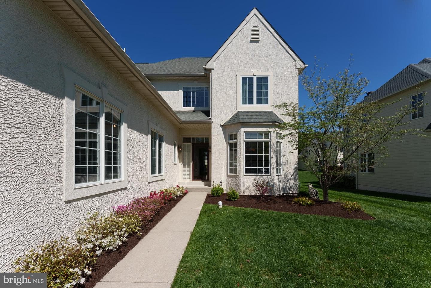 6 Landon Way photo 2