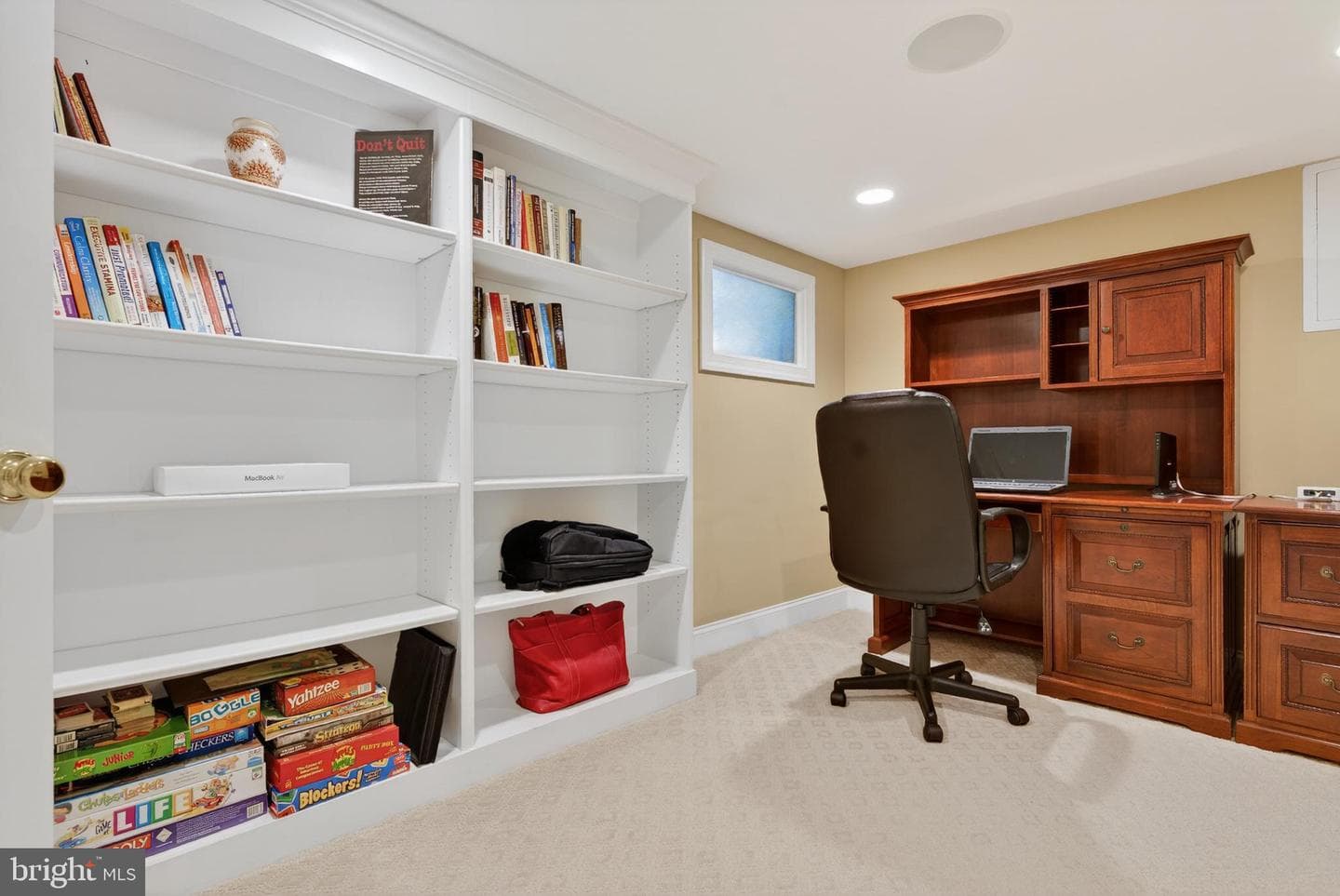6 Landon Way photo 38