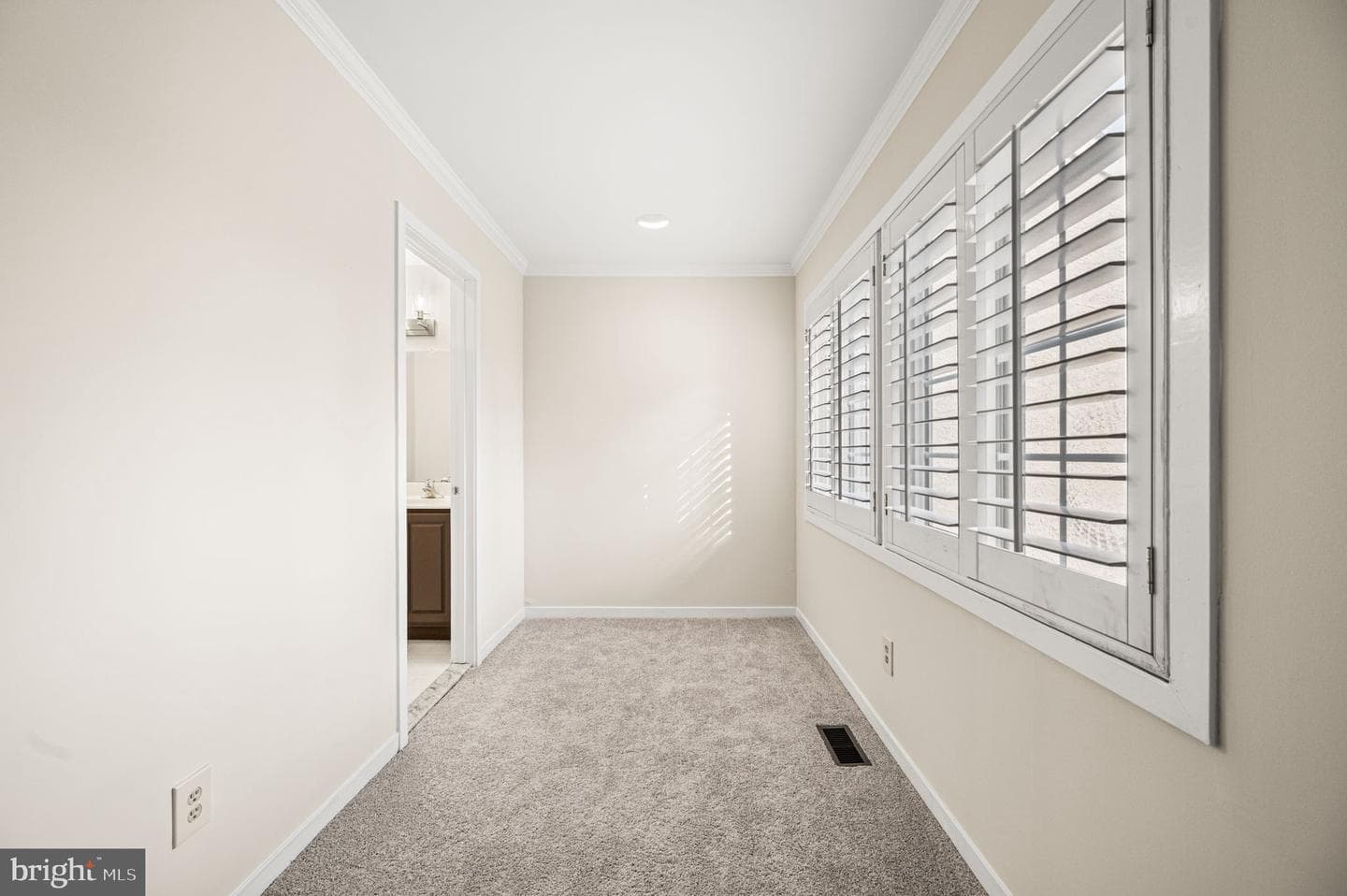 1309 Halifax Court photo 17