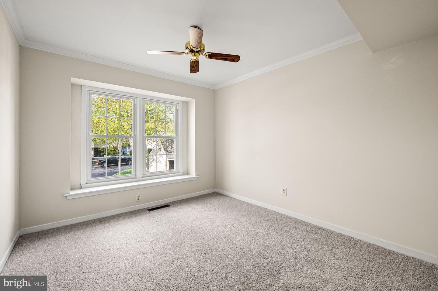 1309 Halifax Court photo 24