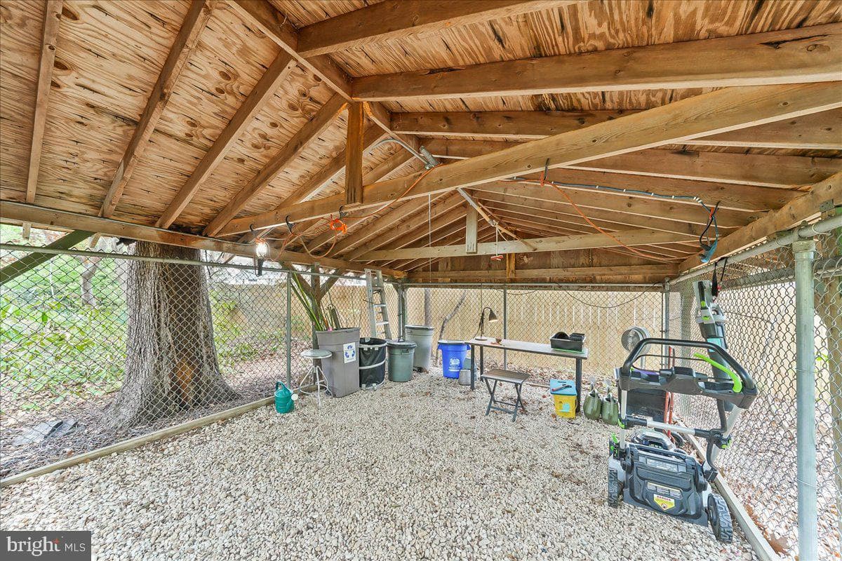 1154 Sylvan Road photo 40