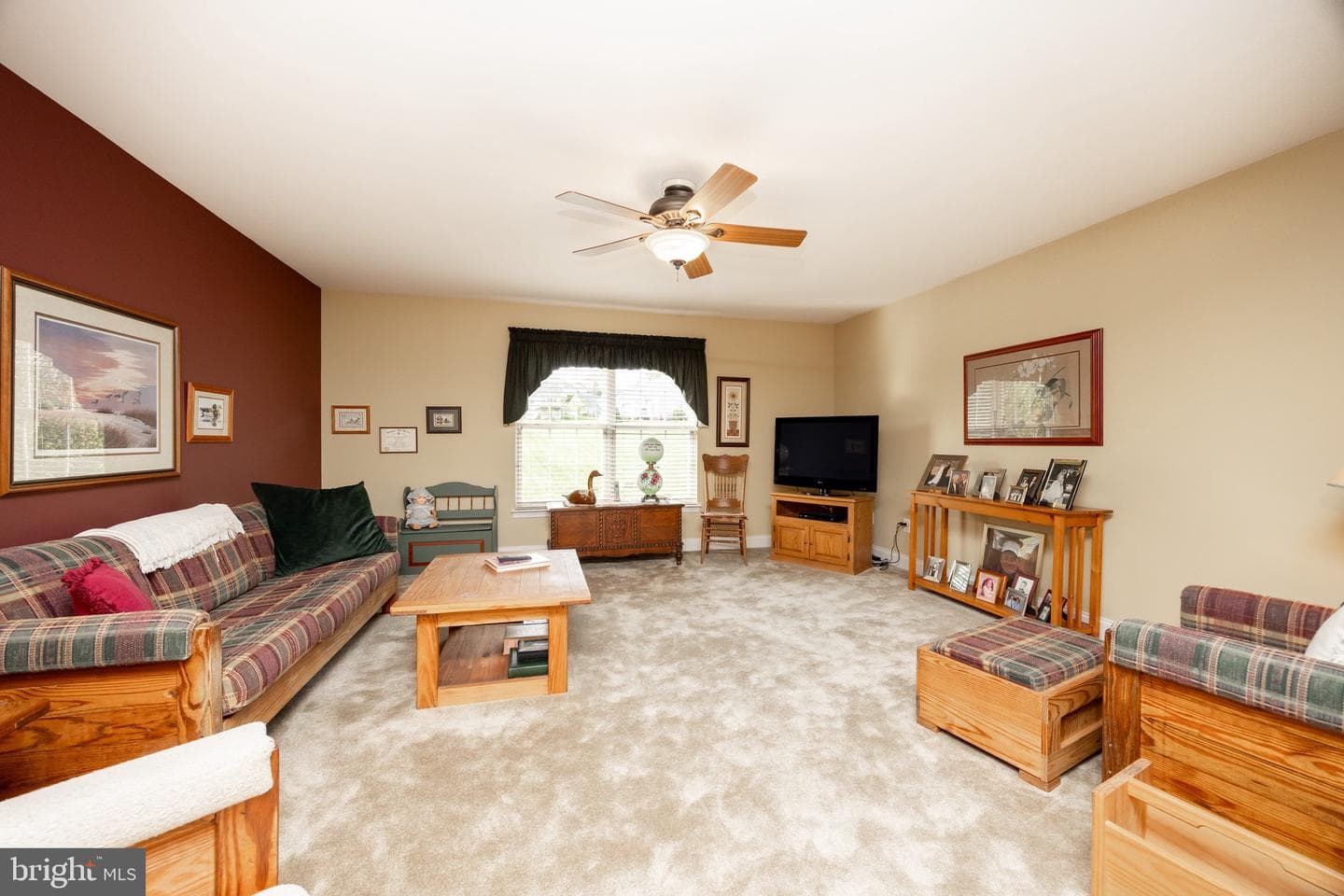 100 Gaston Lane photo 18