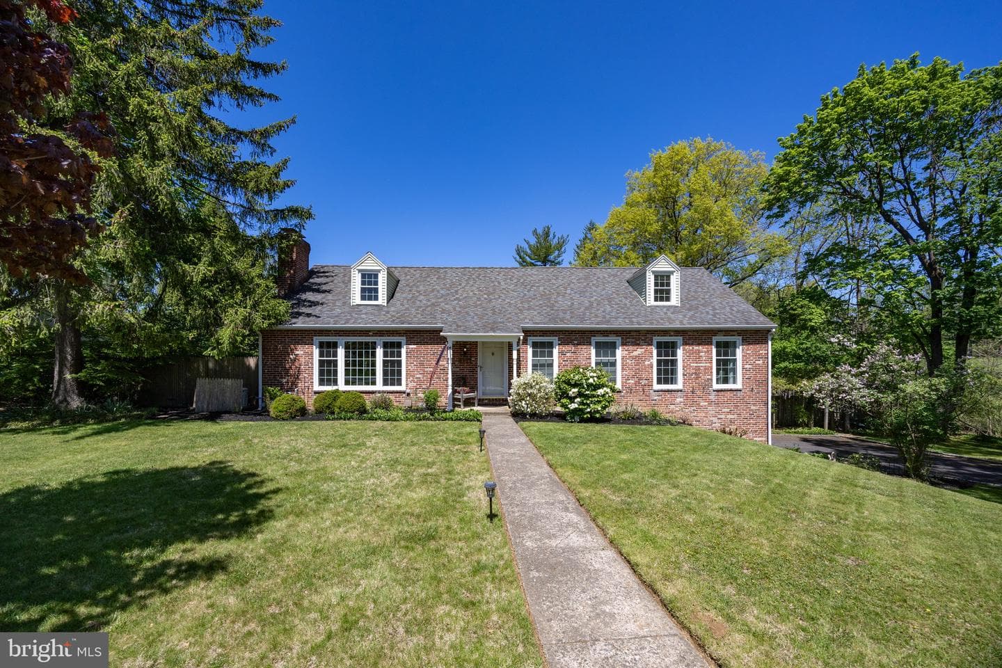 707 Monument Road photo 37