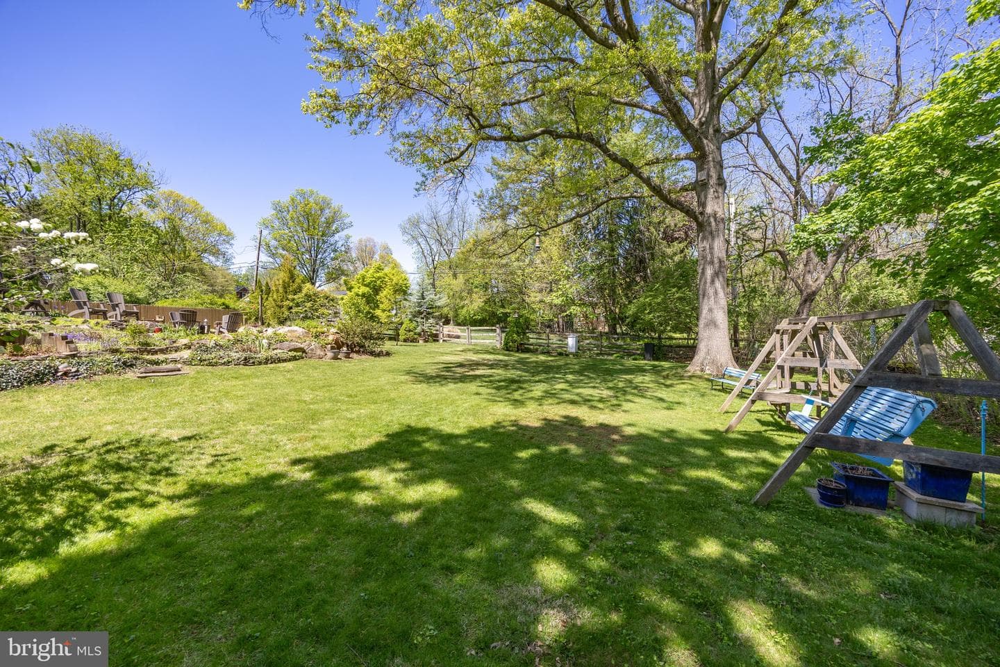 707 Monument Road photo 44