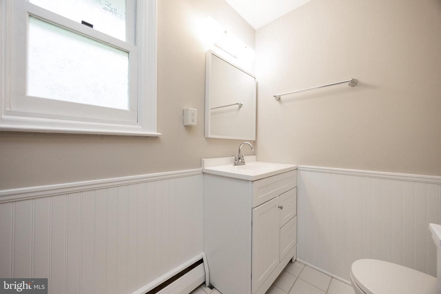 560 Norwood Road photo 18