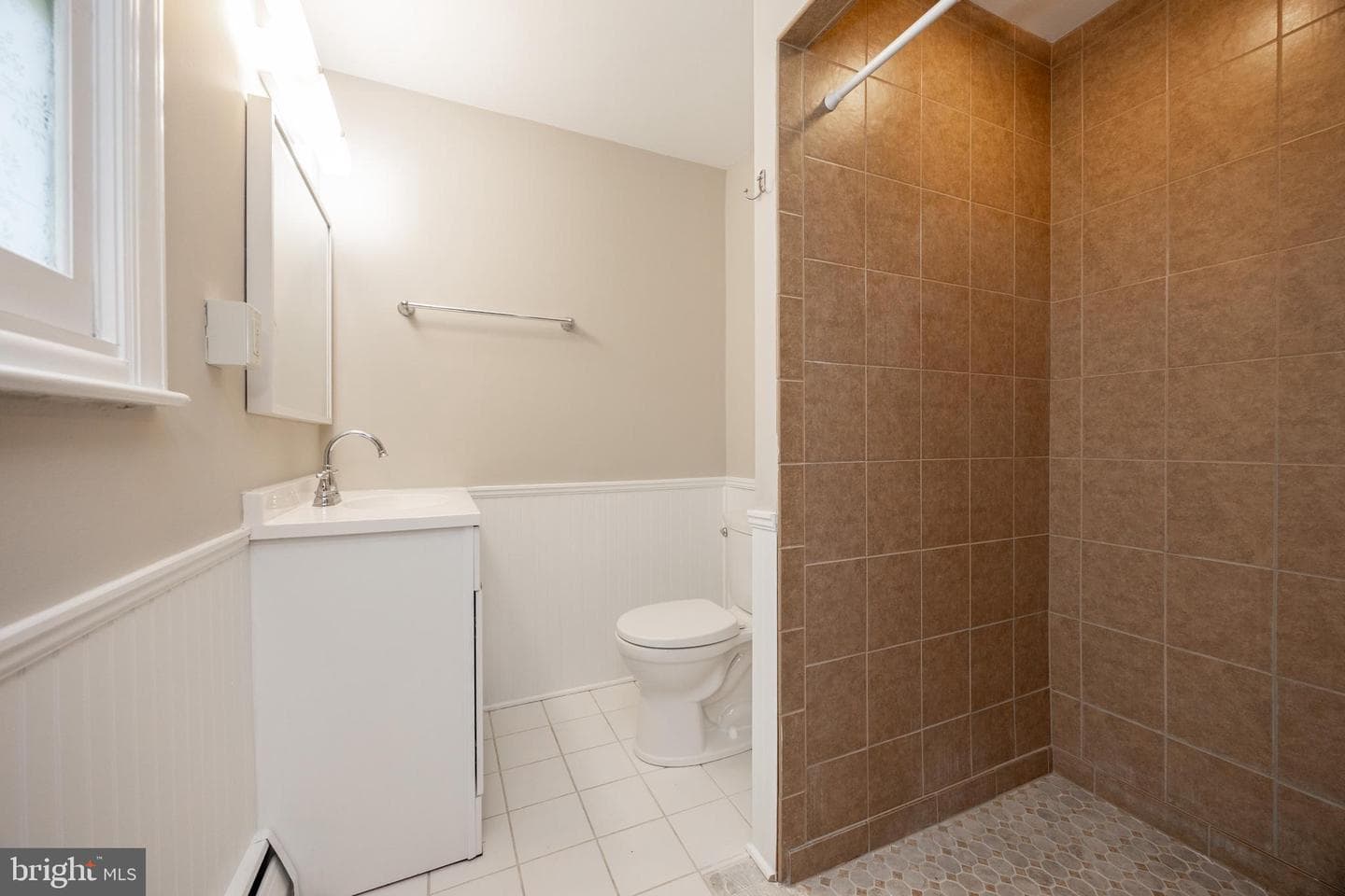 560 Norwood Road photo 19