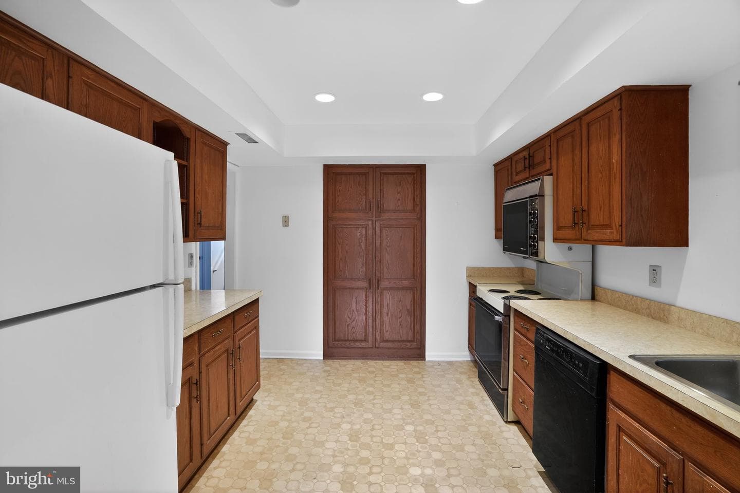 803 Jefferson Way #803 photo 15