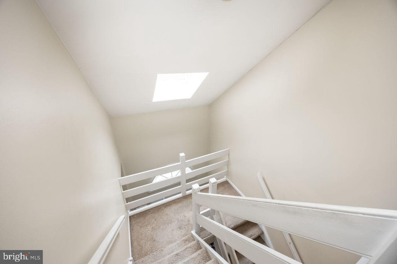 32 Cabot Court photo 22