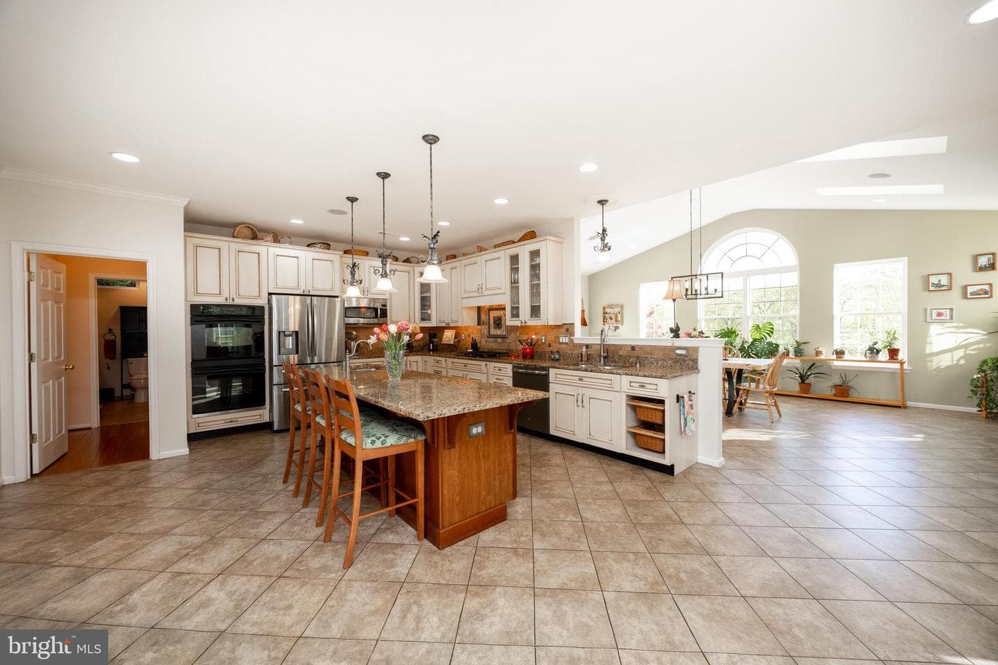 912 Nottingham Road photo 22