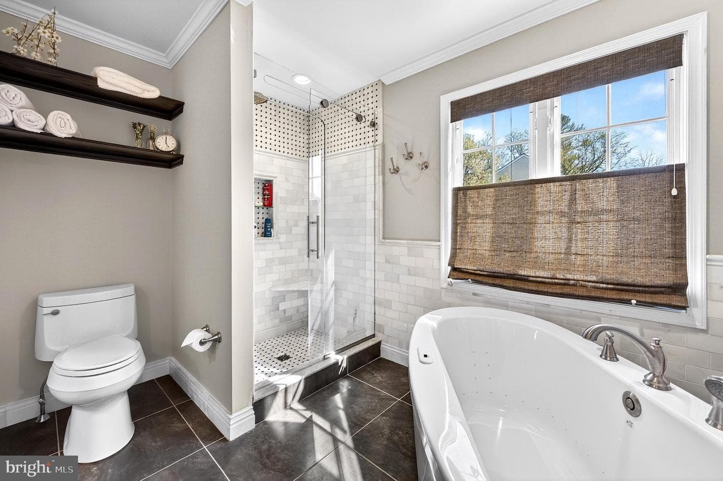 202 Netherfield Lane photo 27