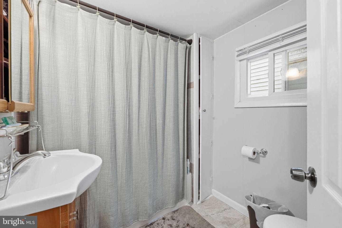 216 Grant Street photo 12