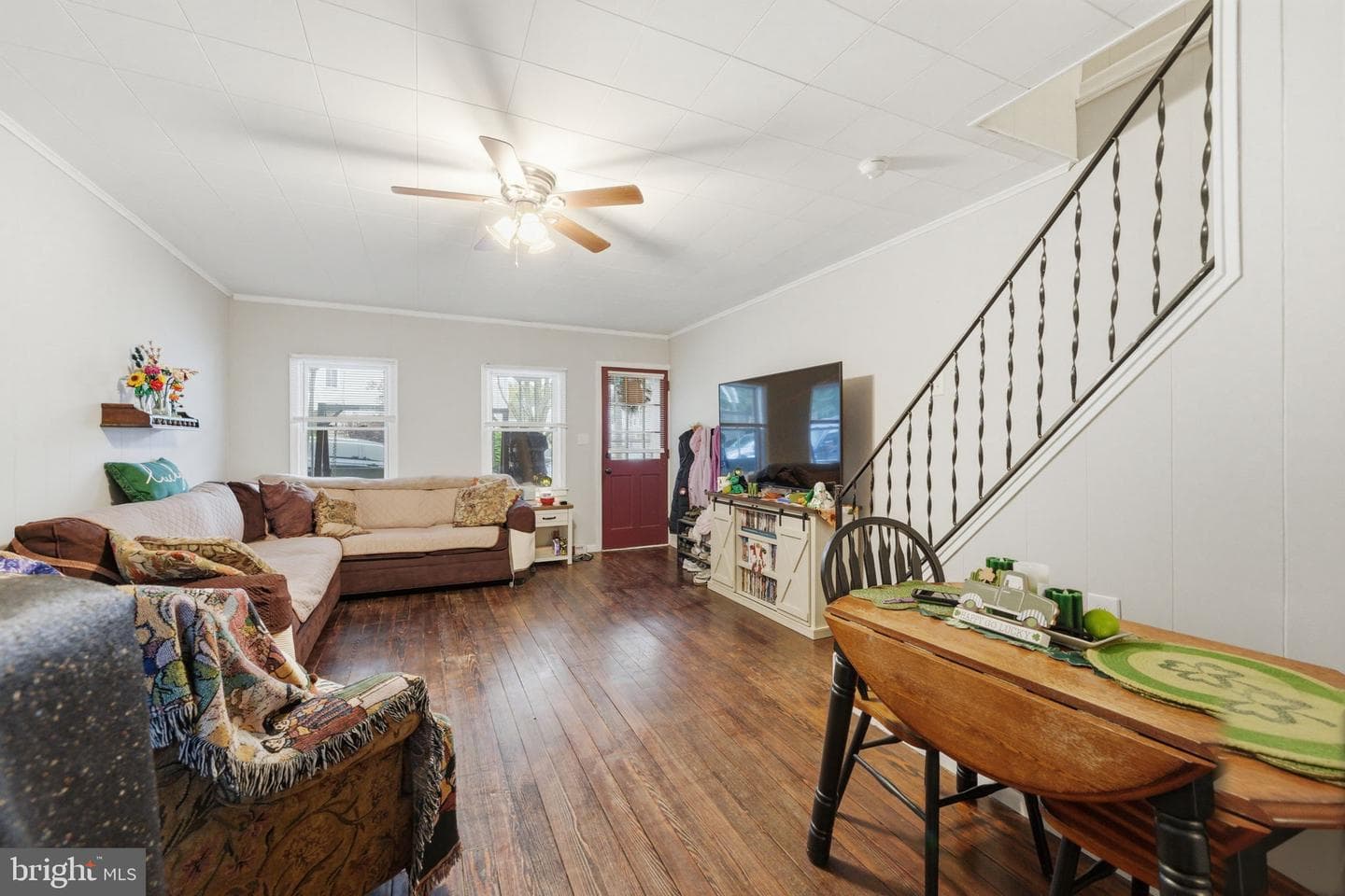 216 Grant Street photo 4
