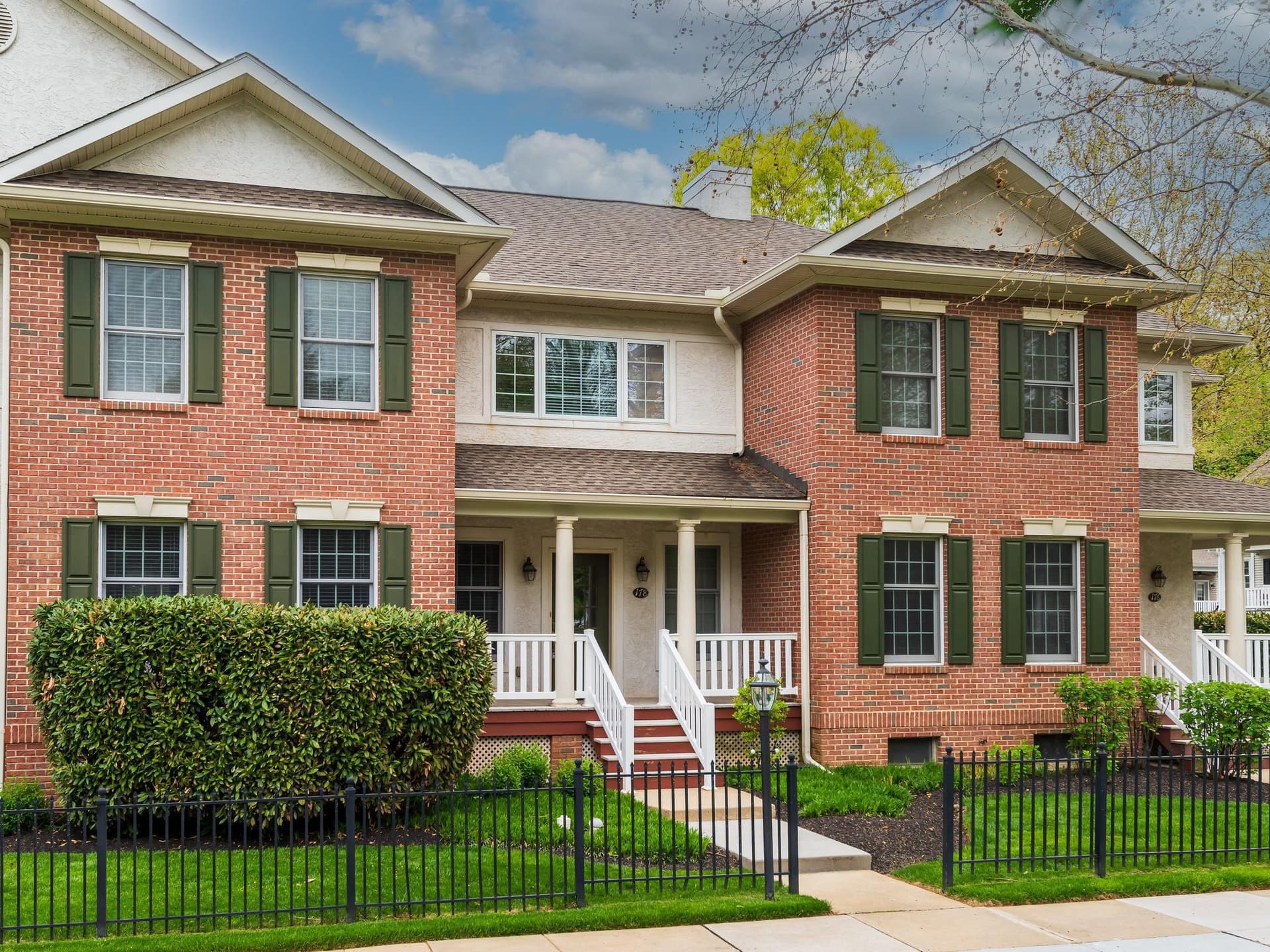 178 Windgate Drive photo 3