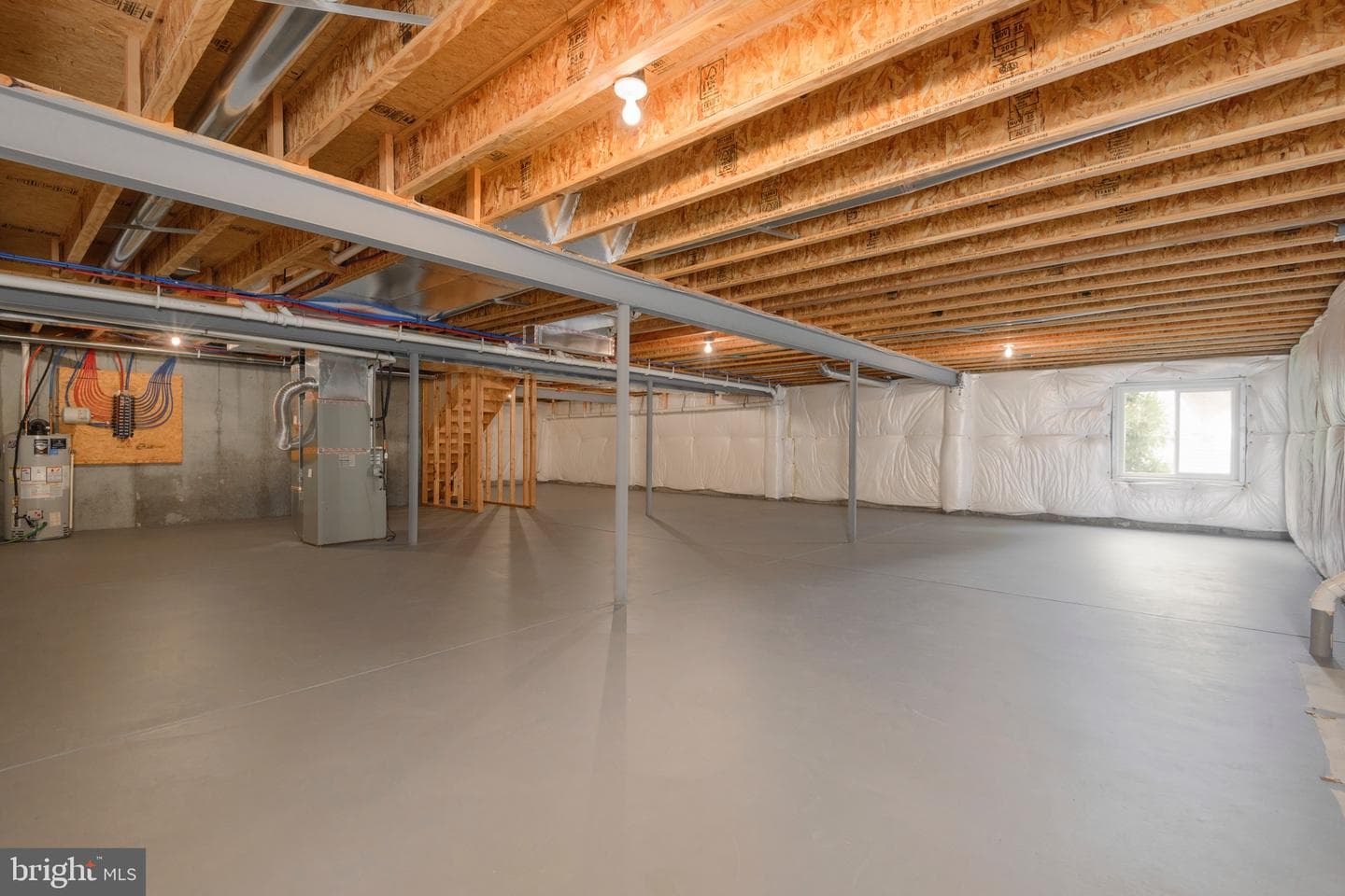 203 Hendrickson Lane photo 25