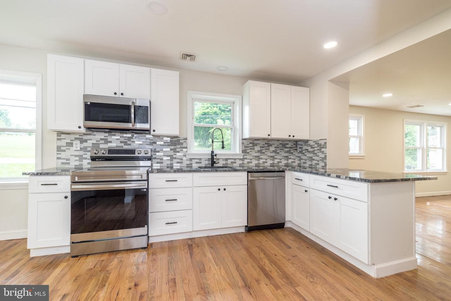 219 Stoney Run Road photo 9