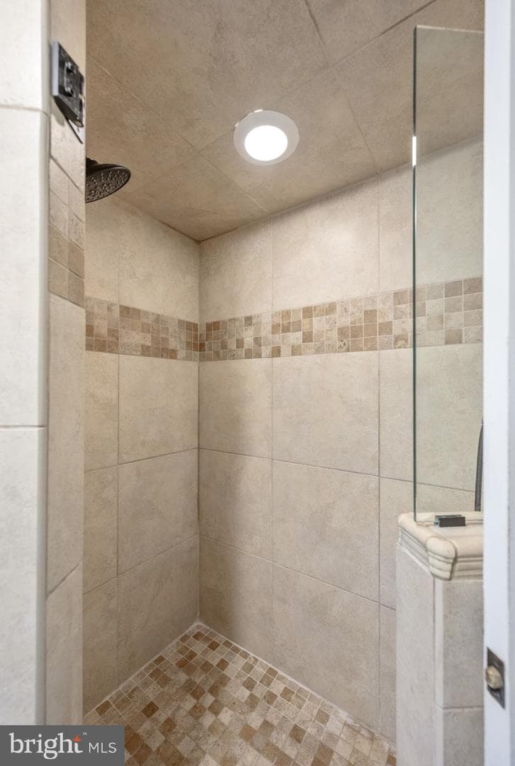 207 Anthony Wayne Drive photo 33