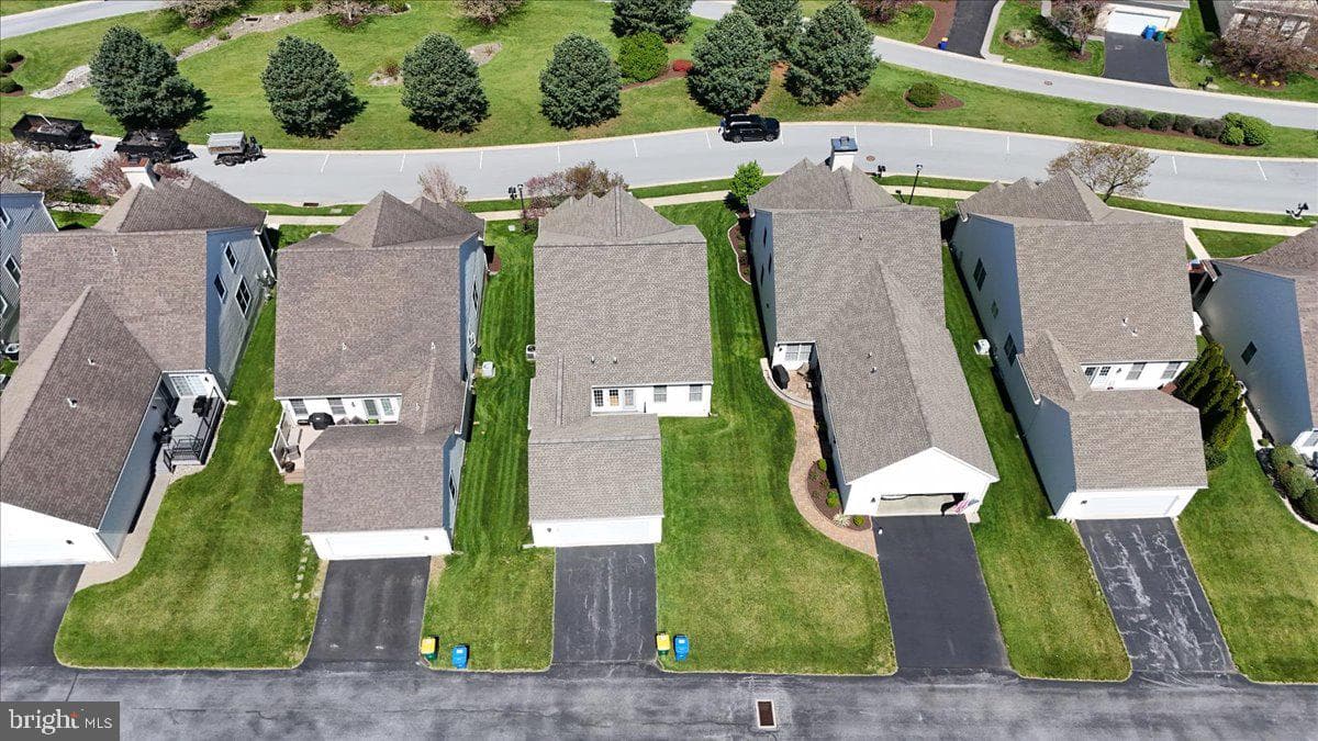 328 Carlisle Drive photo 31