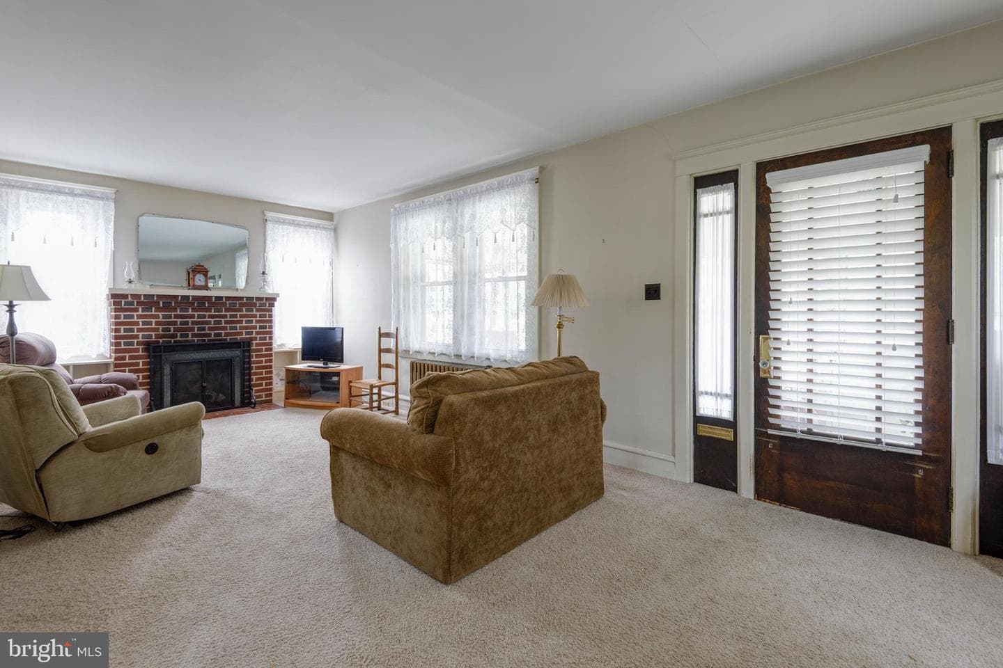 220 S 5th Street photo 4