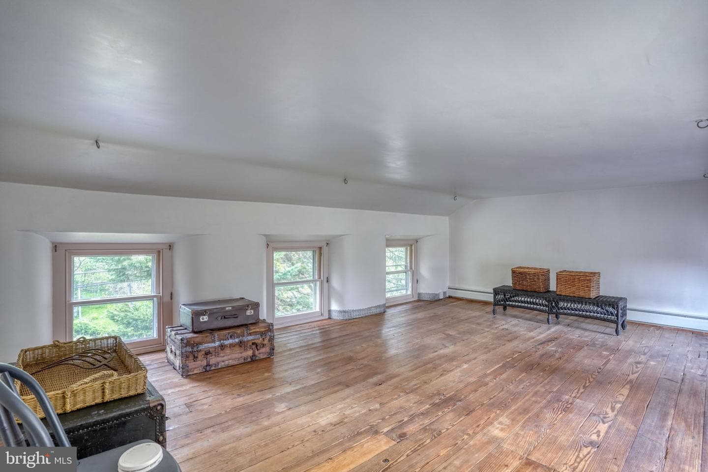 255 Buttonwood Road photo 44