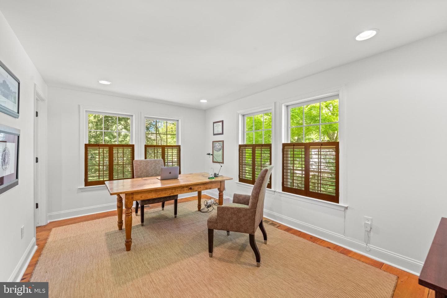 213 Spencer Road photo 18