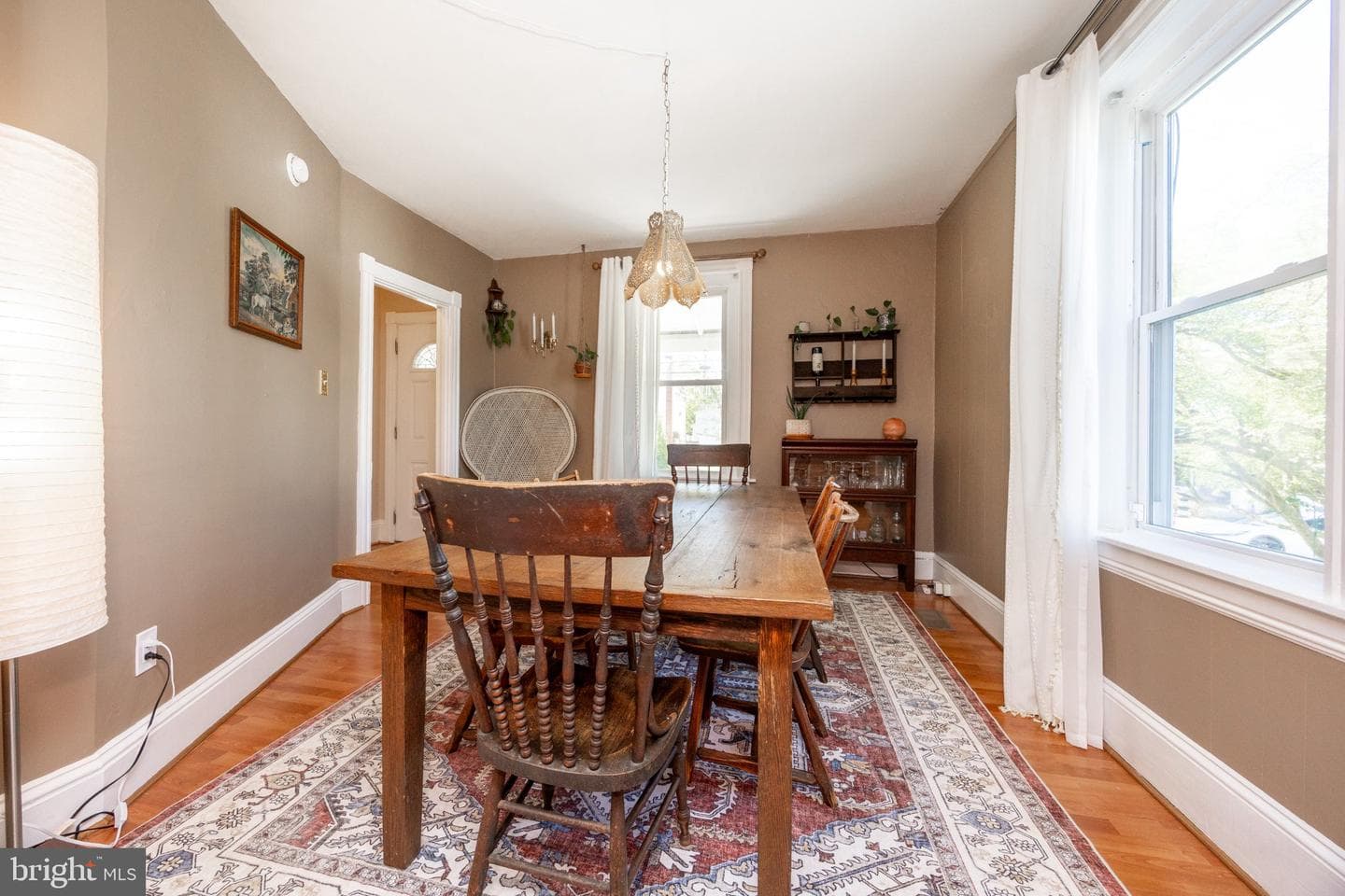 147 W Summit Ave photo 9